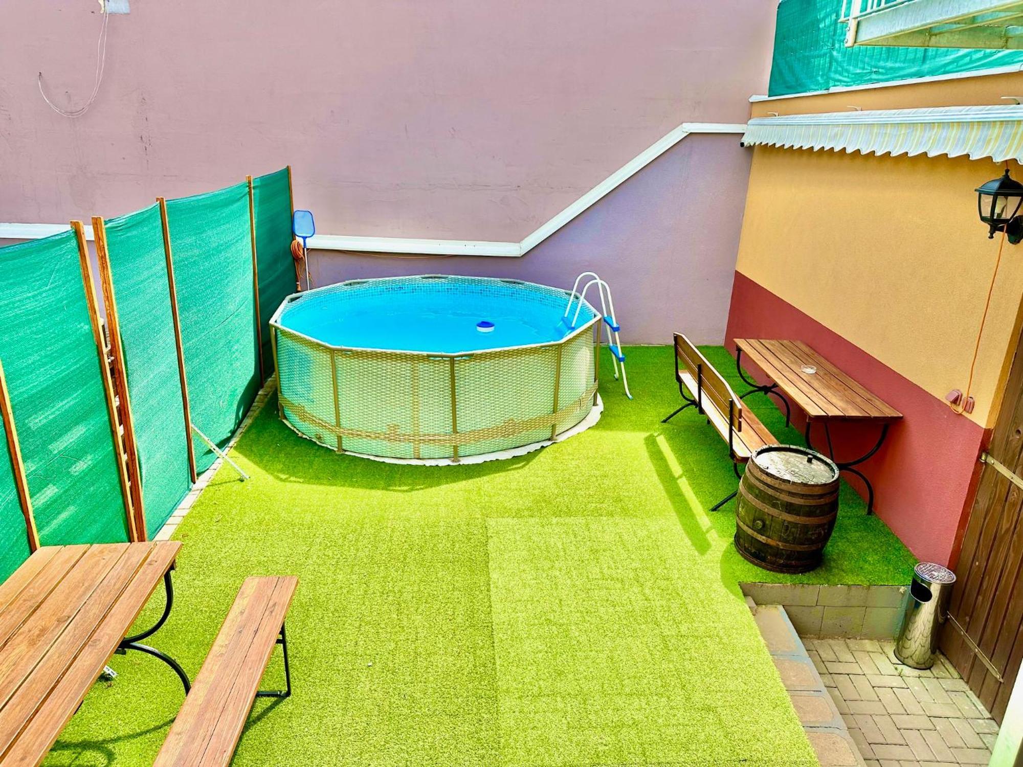 Penzion Bazen Vino Sklep U Palecku Zajeci Exterior photo